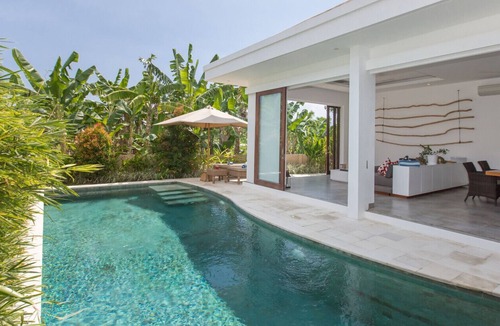 Central Seminyak Villa | 2BR VILLA CENTRAL SEMINYAK 15 MINUTES TO BEACH