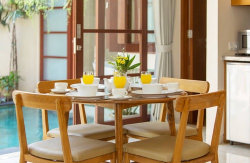 Legian Villa | 2BR Villa, Near Padma Beach - W/DAILY HOUSE KEEPING!