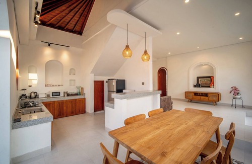Batubulan Villa | 3 bed room Villa Rice View Terrace in Bali