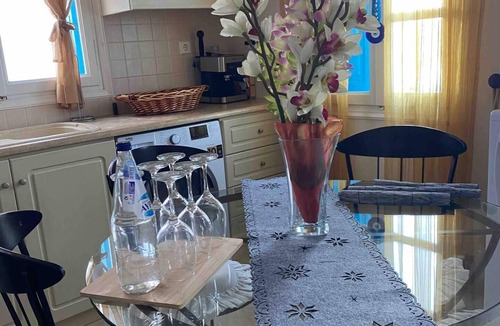 Massouri House | 3 Bed Villa - Sleeps 6 - Terrace - Sea View