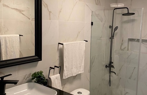 San Juan Province House | 3 bedrooms- 2 bathrooms home in residential area