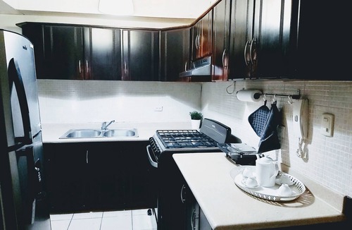 Ciudad Modelo Mirador Norte Apartment | 3 bedroom apartment, free parking. Next to the American Embassy.