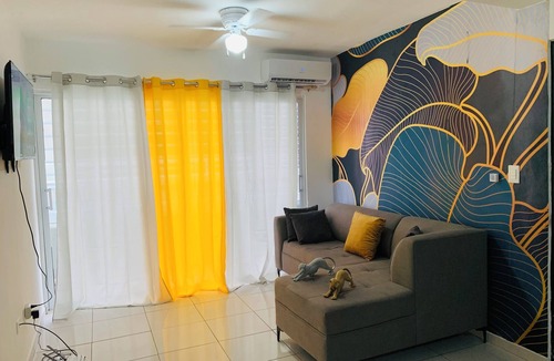 La Romana Apartment | 3-bedroom apartment in marvelous La Romana with WiFi, AC