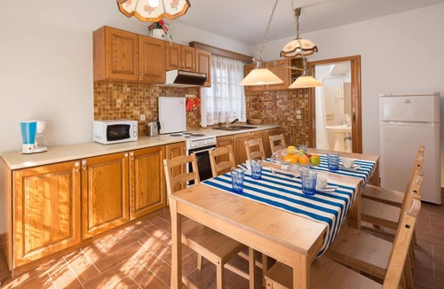 Kamiros Apartment | 3-Bedroom Apartment with Private Pool, Sea View, Wi-Fi and Air Conditioning