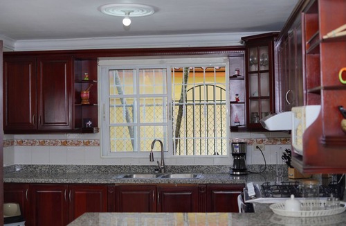 Bonao House | 3 Bedroom Family Friendly House 15 mins from Rivers!