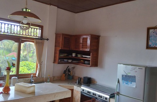 Kalibukbuk House | 3-bedroom house in North Bali with AC, WiFi and pool and views. Enjoy your stay!