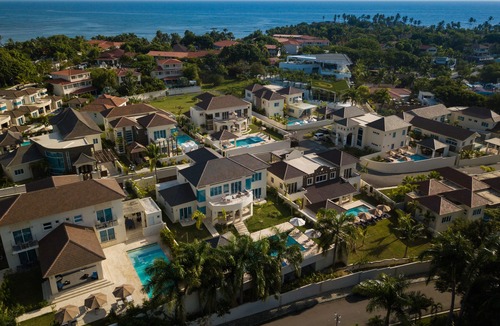 Los Brazos Villa | 3 bedroom Luxury villa