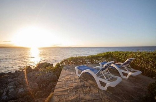 Los Brazos Apartment | 3 bedroom oceanfront condo with sea views near everything in Sosua