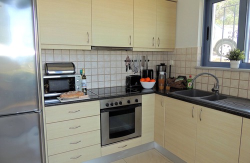 Apokoronas Villa | 3 Bedroom Villa , Heated Pool (for a fee) sea & mountain views, close to beach.