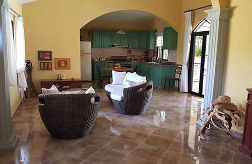 Villas Ana Maria Villa | 3BD guest-friendly villa in Sosua center, private pool/jacuzzi/AC/cable TV/Wifi