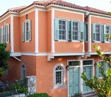 Mytilene Villa | 3BR Venetian-style Villa in Mytilene City Centre