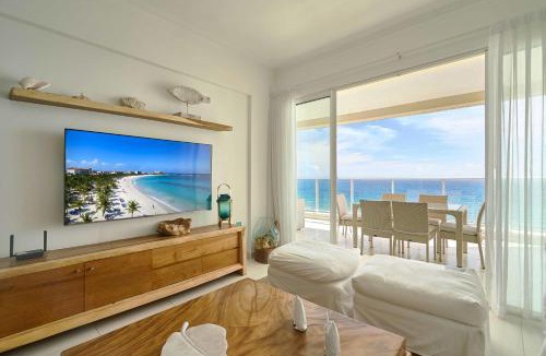 Villas Del Mar Apartment | 3Brhemingwayretreatjuandoliowalktobeachgym