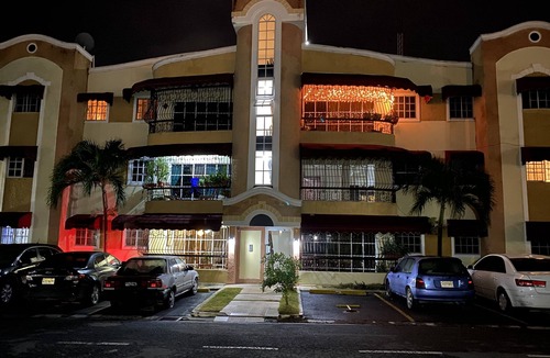 Santo Domingo Apartment | 3DR Huge Lovely Apt to enjoy, Pool/patio 4 Parties