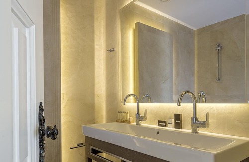 Nafplion City Centre Hotel | 3Sixty Hotel & Suites