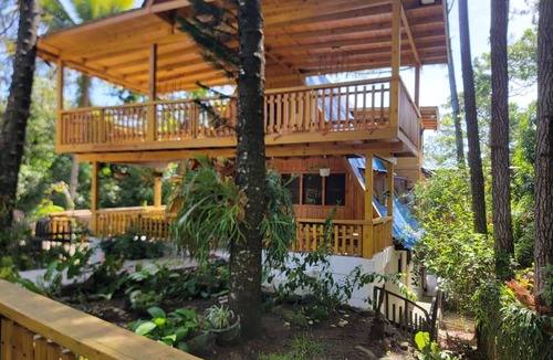La Joya Cabin | 4 Bedroom Cabin In Lovely Jarabacoa with Pool