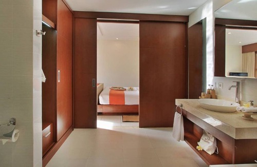 Peliatan Cottage | 4 Bedrooms Building In The Center of Ubud