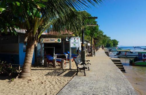Bunaken House | 4 Sisters Divers
