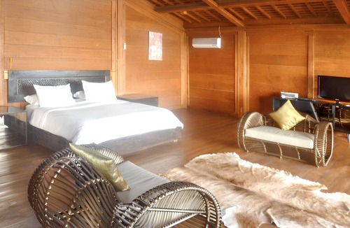 Suraberata Villa | 450 m² Villa ∙ 4 bedrooms ∙ 8 guests