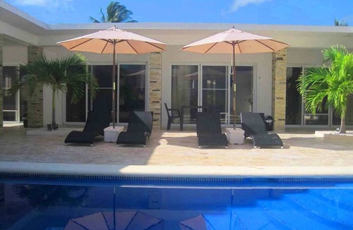 Cabarete Villa | 4BD oceanfront villa with pool, right on a long stretch of sandy beach