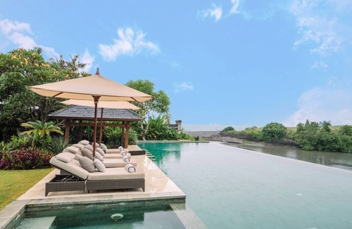 Cemagi Villa | 4BR-Beachfront Villa in Cemagi with Ocean Views