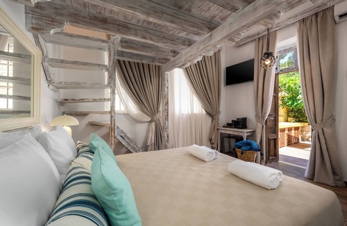 Rhodes Old Town Bed & Breakfast | 4U Rhodes