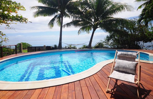 Papeto'ai Villa | #5 Beach Villa Bliss by TAHITI VILLAS