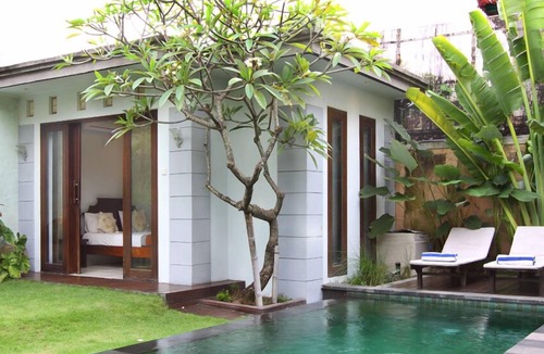 Dyanapura Villa | 5 Bedrooms, 2 villas side by side, Shops, Beach, Restaurants, Housekeeping staff