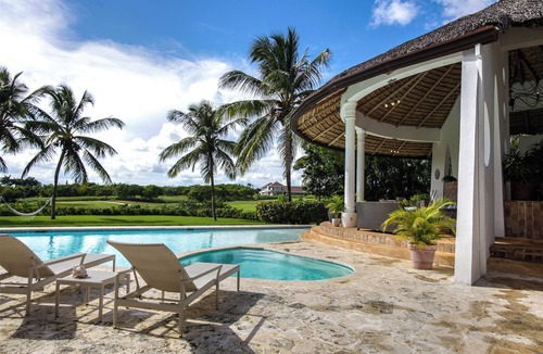 Las Lomas Villa | 6 Bedroom-10,000 Sq Ft Tropical House at Dye Fore's #8