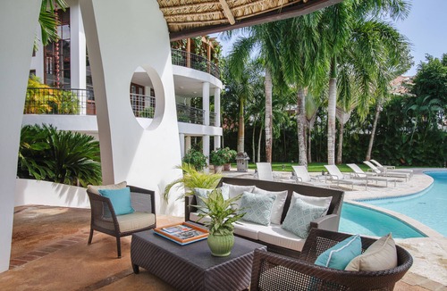 Las Lomas Villa | 6 Bedroom-10,000 Sq Ft Tropical House at Dye Fore's #8