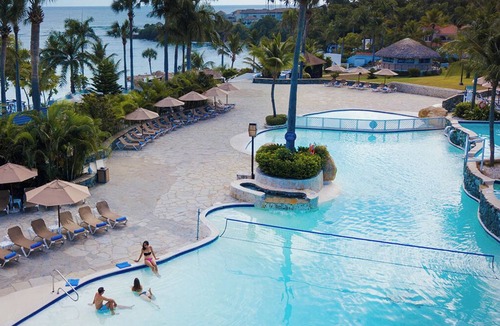 Barrio Las Yaguitas Villa | 6 bedroom luxury villa in superb Puerto Plata!