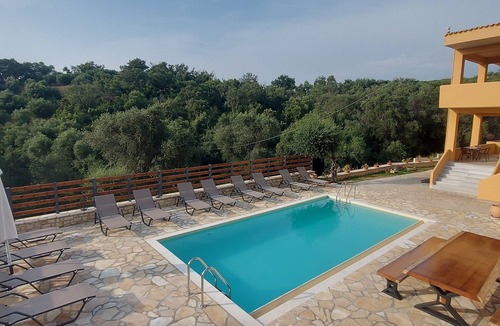 Agios Spyridon Corfu Villa | 6-bedroom NE Corfu villa for families & groups private pool, near beaches
