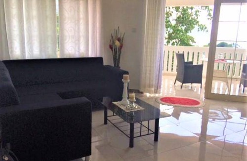 Mare Anglaise Apartment | 60 m² Apartment ∙ 2 bedrooms ∙ 4 guests