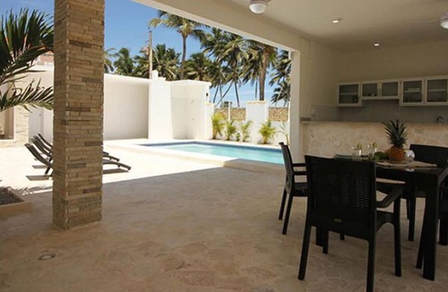 Cabarete Villa | 6BD oceanfront villa with pool, right on a long stretch of sandy beach
