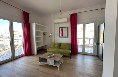 Mousio Apartment | 6th Floor Skyline View Studio 1 in Athens