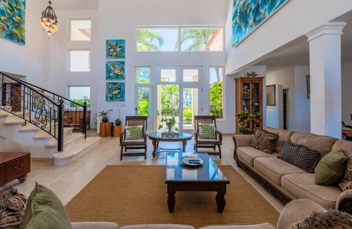 Playa Chiquita Villa | 743 m² Villa ∙ 7 bedrooms ∙ 18 guests
