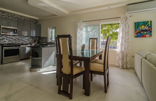 Cabarete Villa | 8-bedroom, 8-bathroom luxury beachfront villa in central Cabarete