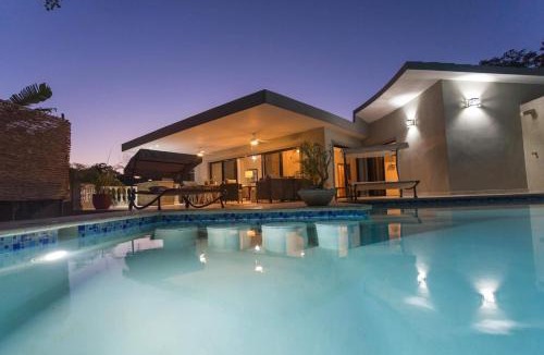 La Mulata Villa | 883 Residencial Casa Linda