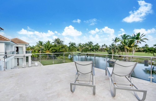 Bavaro Villa | 900 m² Villa ∙ 8 bedrooms ∙ 16 guests