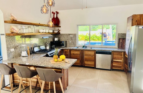 Los Brazos Villa | 9BR Superb Villa Sun&Soul at Community beach