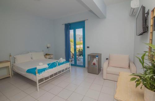 Vassiliki Bed & Breakfast | AκrotiriResort