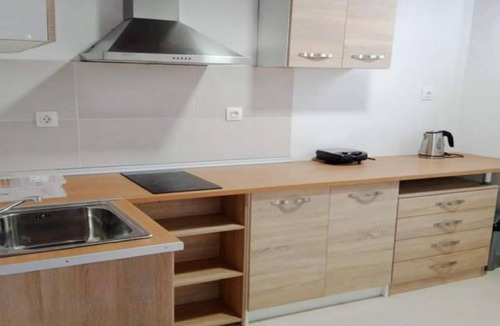 Halki Apartment | A breath from the port!