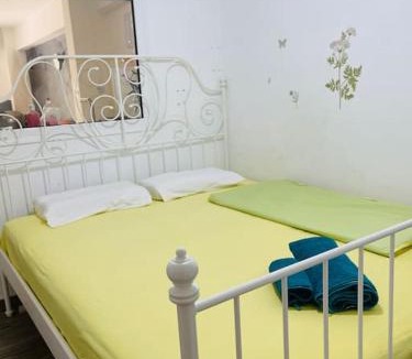 Ampelokipoi Apartment | A comfortable apartment to you