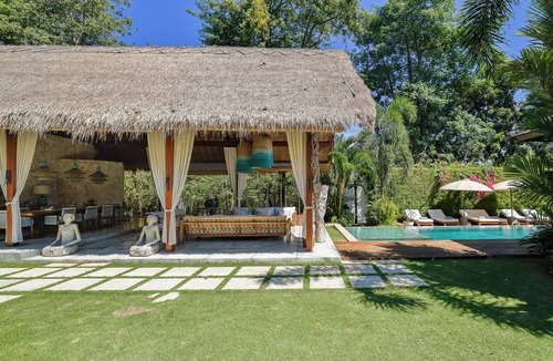 Pecatu Villa | A heaven of serenity in the heart of Bingin -4bdrs