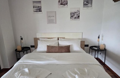 Kerameikos Apartment | A10 SecretHouse