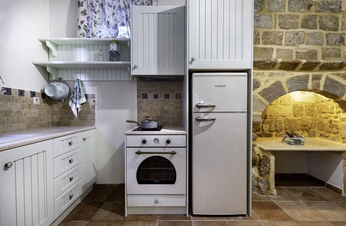Rhodes Old Town House | A33 Rhodes Old Town House