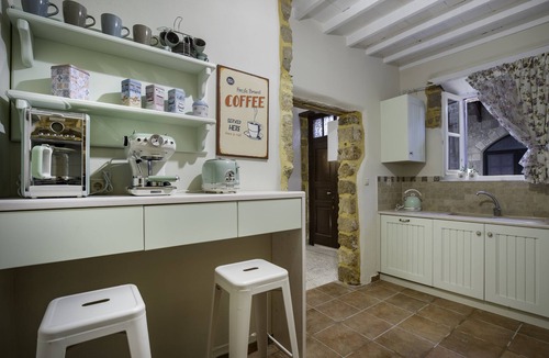 Rhodes Old Town House | A33 Rhodes Old Town House