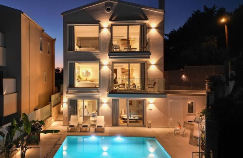 Perama Apartment | Achillion Luxury Corfu Villa