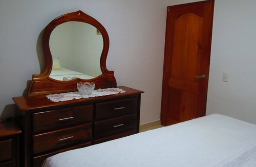 Los Maestros House | Acogedora casa. Cozy place to rest- 5 minutes from downtown