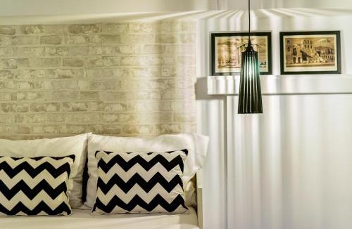 Athens City Centre Apartment | Acropolis Elegant Maisonette by LODGESPOT