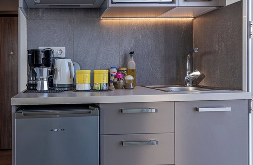 Athens City Centre House | Acropolis Magical View Suite, Metro Kerameikos